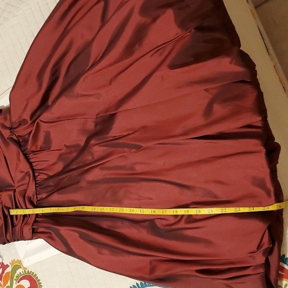 NWT David's Bridal Strapless Berry Cocktail dress size 8 - Picture 14 of 14